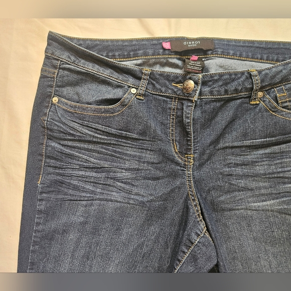 Torrid Womens Dark Blue 5 Pocket Jeans Size 22 Short - Picture 3 of 12